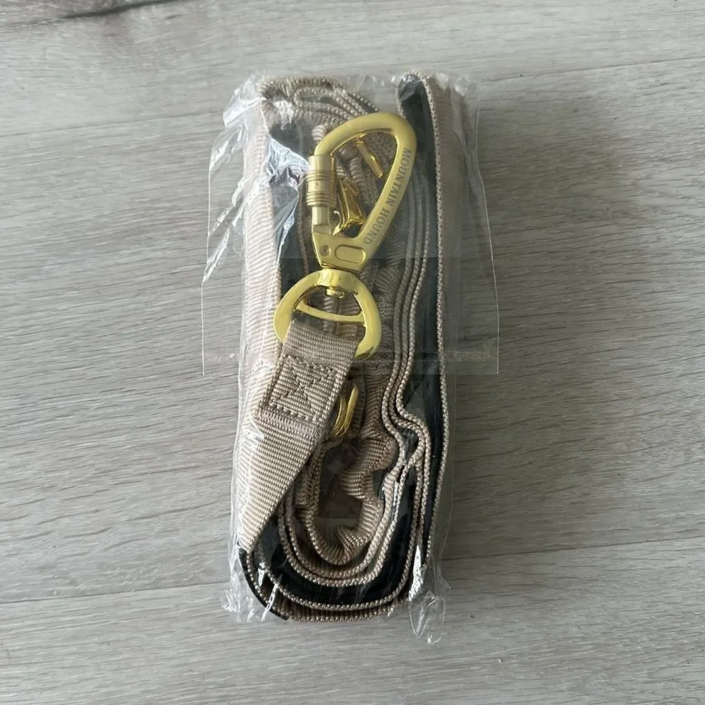 Mountain Hound Voyager Bungee Leash Tan/Gold OS NWT IN PACKAGE